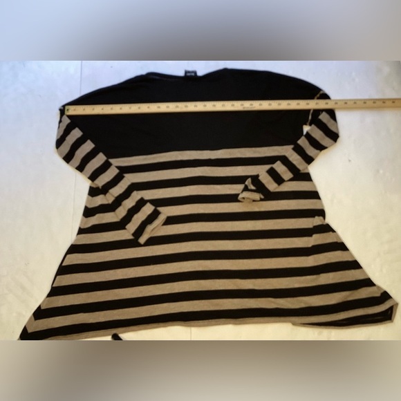 Bardot black and tan oversized button up sweater with pockets - Picture 5 of 8